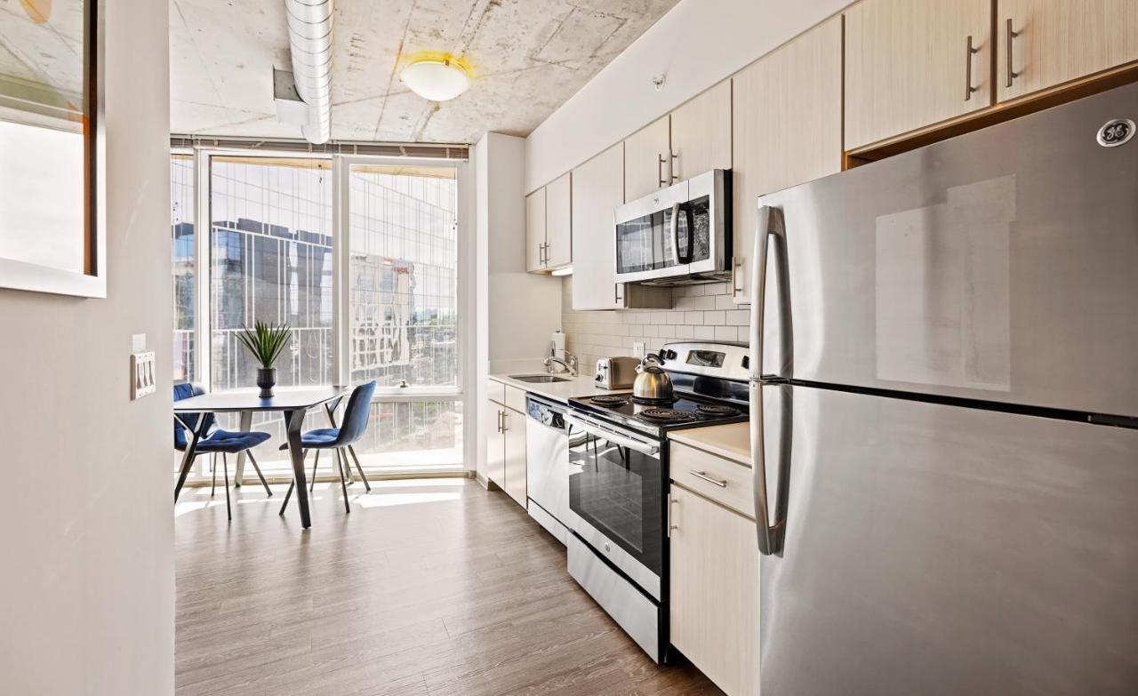 Placemakr Premier Sobro Nashville Exterior photo A kitchen in a typical apartment