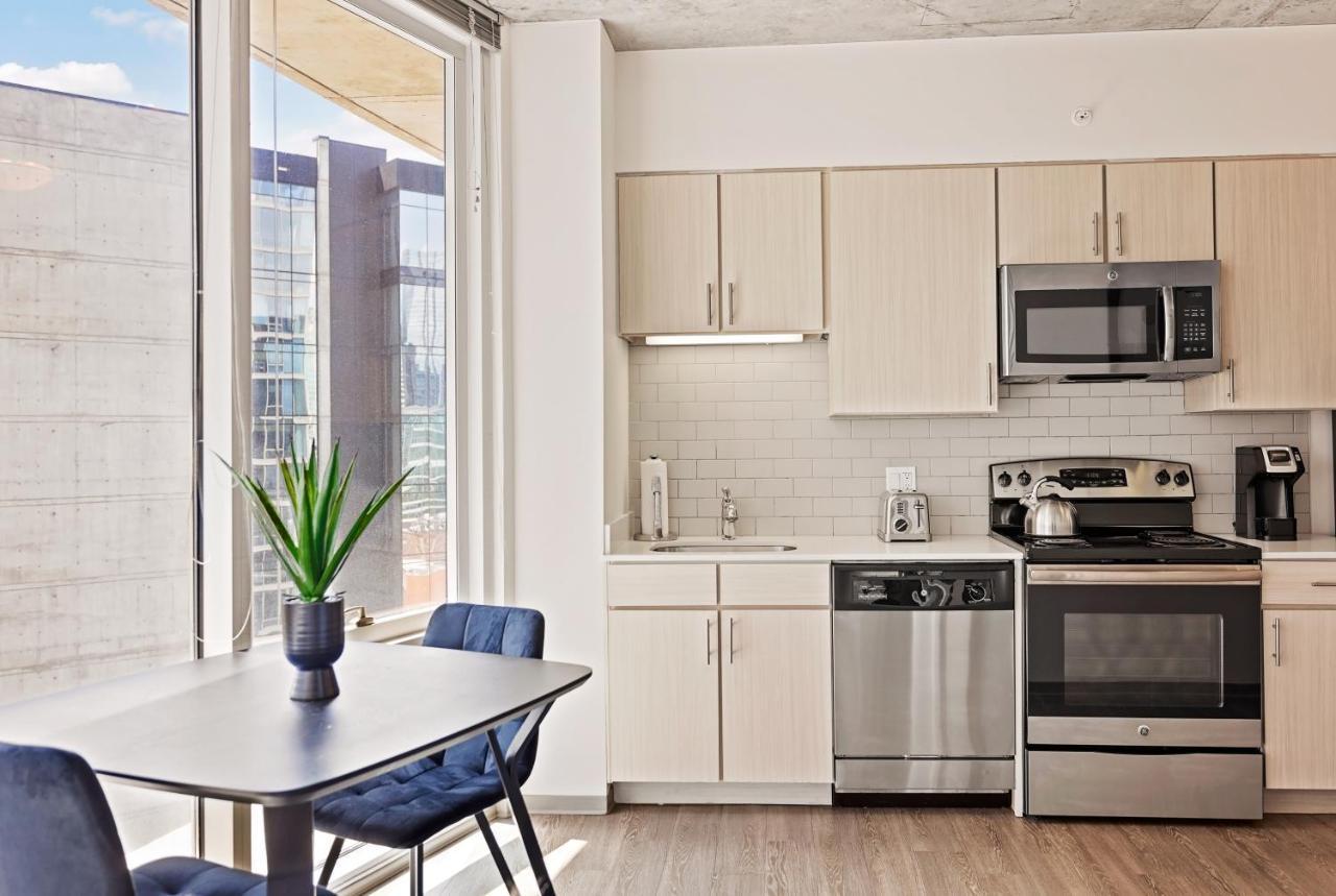Placemakr Premier Sobro Nashville Exterior photo Kitchen