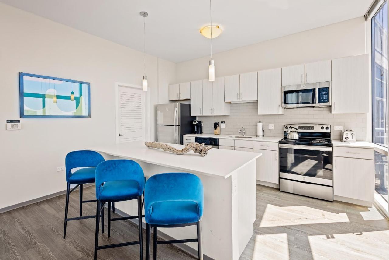 Placemakr Premier Sobro Nashville Exterior photo The kitchen in a typical apartment at The Standard